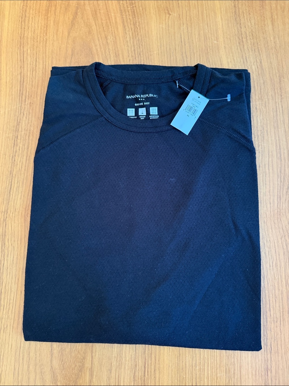 Banana Republic Quick Dry a Men’s Black Short Sleeve Crew Neck Tee